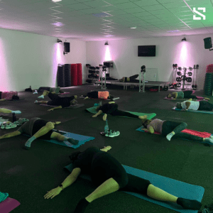 Plongez dans l'ambiance apaisante de notre soirée bien-être ! 